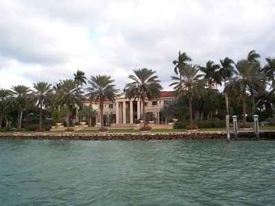 ./2003/Christmas/thumbDCP03313.JPG"