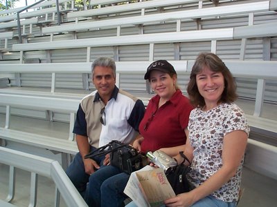 ./2003/Christmas/thumbDCP03334.JPG"