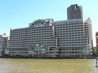 ./2009/Europe/thumbDSCF8105.JPG"