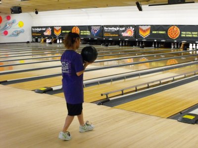 ./2011/Bowling/thumbDSCF1244.JPG"