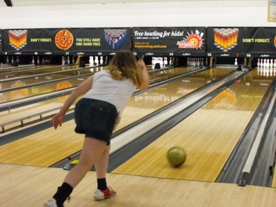 ./2011/Bowling/thumbDSCF1246.JPG"