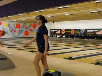 ./2011/Bowling/thumbDSCF1247.JPG"