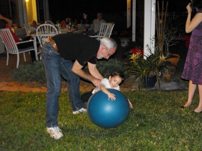 ./2011/Christmas/thumbDSCF2418.JPG"