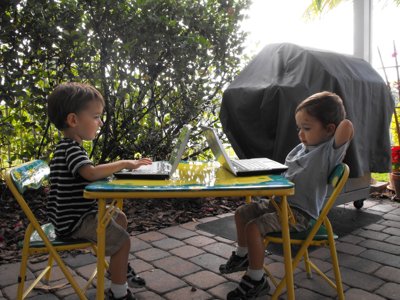 ./2011/Christmas/thumbDSCF2476.JPG"