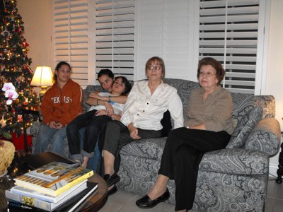 ./2011/Christmas/thumbDSCF2515.JPG"