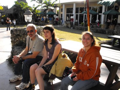 ./2011/Christmas/thumbDSCF2875.JPG"