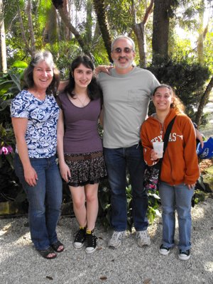 ./2011/Christmas/thumbVDSCF2863.JPG"