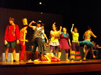 ./2011/Godspell/thumbDSCF0009.JPG"