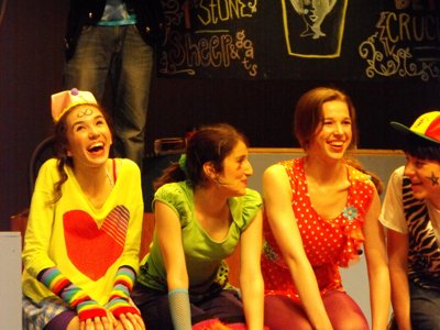 ./2011/Godspell/thumbDSCF0034.JPG"