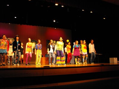 ./2011/Godspell/thumbDSCF9758.JPG"