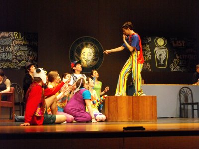 ./2011/Godspell/thumbDSCF9779.JPG"