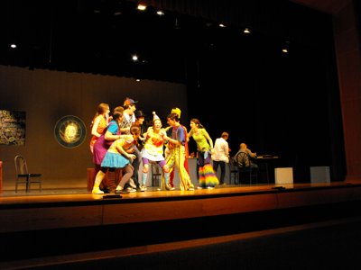 ./2011/Godspell/thumbDSCF9825.JPG"