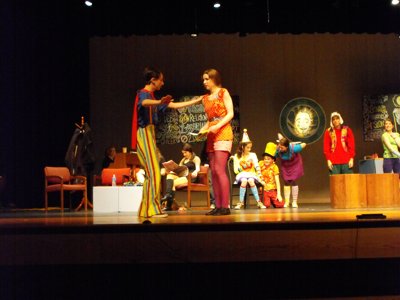 ./2011/Godspell/thumbDSCF9880.JPG"