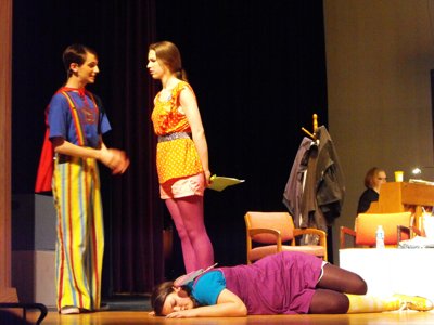./2011/Godspell/thumbDSCF9889.JPG"