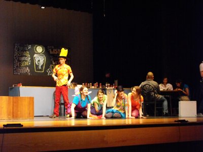 ./2011/Godspell/thumbDSCF9918.JPG"