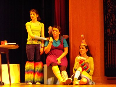 ./2011/Godspell/thumbDSCF9997.JPG"