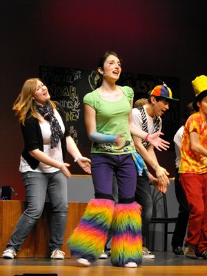 ./2011/Godspell/thumbVDSCF9765.JPG"