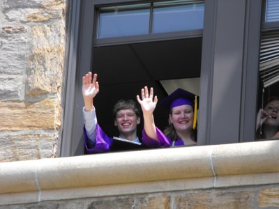 ./2011/Graduation/thumbDSCF1282.JPG"