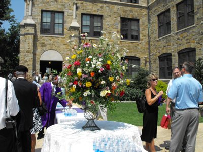 ./2011/Graduation/thumbDSCF1283.JPG"