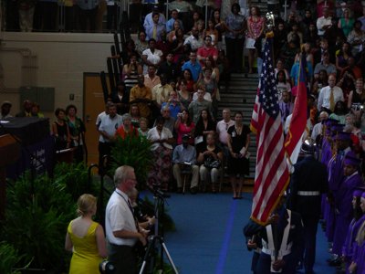 ./2011/Graduation/thumbDSCN8019.JPG"