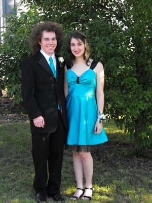 ./2011/Prom/thumbVDSCF0259.JPG"
