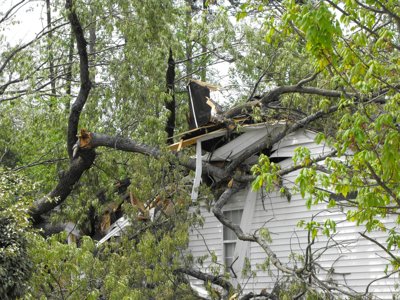 ./2011/Tornado/thumbDSCF0157.JPG"