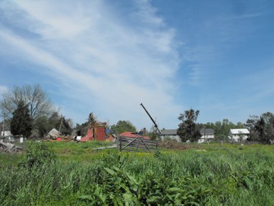 ./2011/Tornado/thumbDSCF0194.JPG"