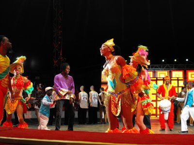 ./2012/Circus/thumbDSCF3177.JPG"